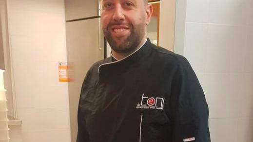 Ladro di pomeriggio alla pizzeria “Da Toni”: «È il settimo furto»