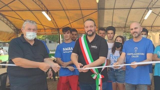Il sindaco inaugura la festa di Ponte