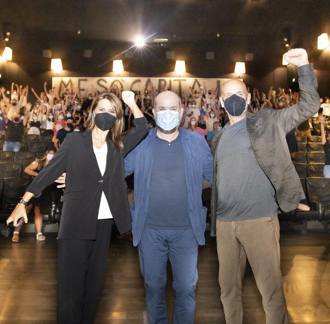 Cortellesi e Albanese a Modena, ospiti al Victoria: «Che bello il cinema» 