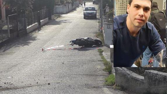 Ariano Ferrarese, con la moto finisce contro una bici. Muore a 36 anni un operaio di Berra