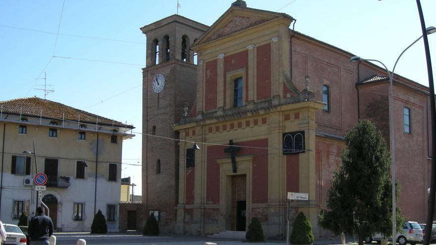 Don Gilberto via da Consandolo. Al suo posto il diacono Maggiori