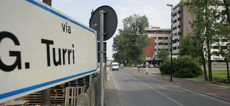 Via Turri, in zona stazione, è la strada di Reggio Emilia dove si è registrato il maggior numero di irreperibili: sono 182 su 1.512 casi in tutta la città
