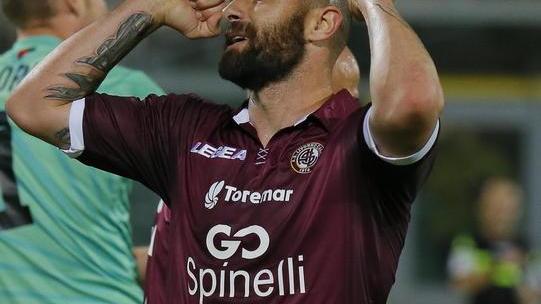 Stasera esordio a Rosignano Biglietti al Punto amaranto