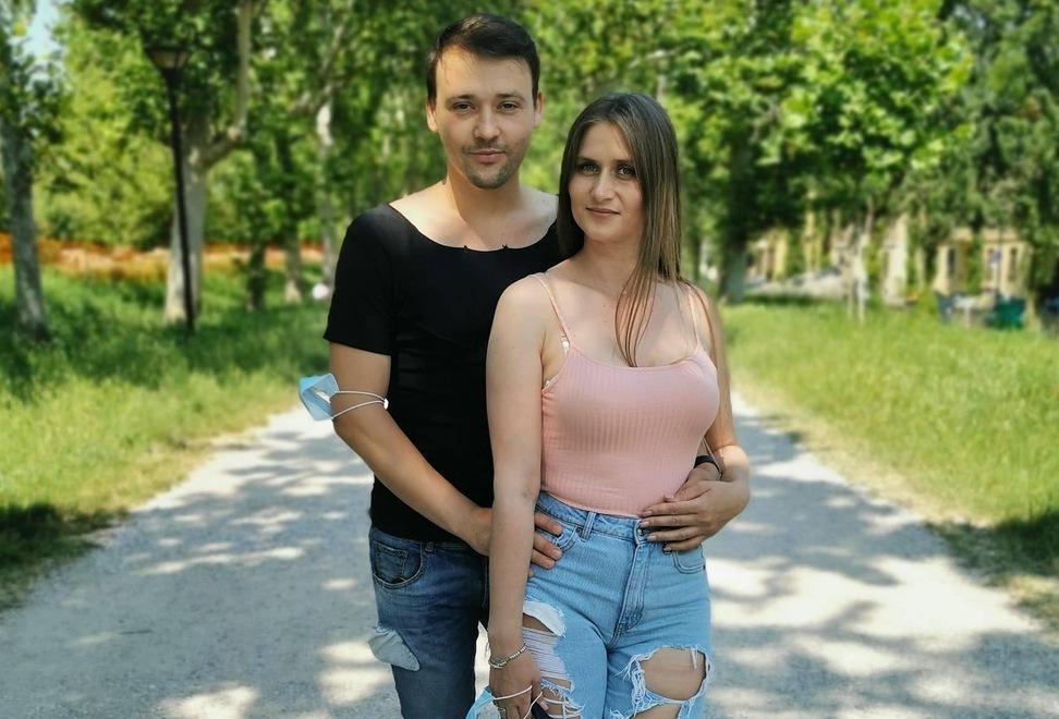 Mercoledì ultimo saluto ai giovani coniugi morti con la moto