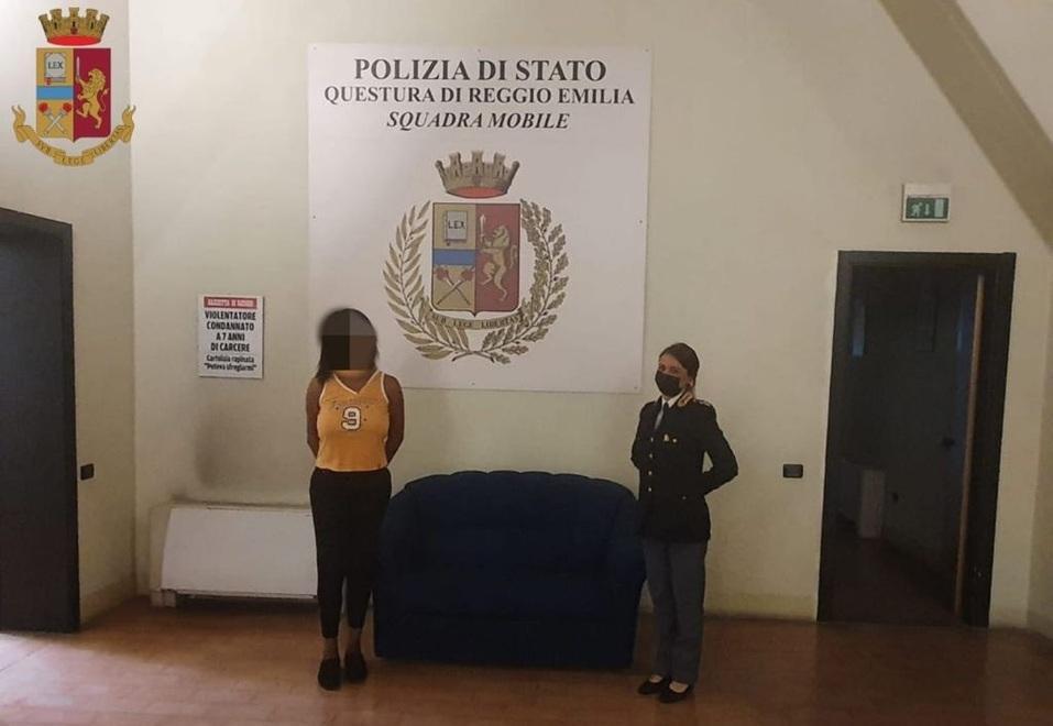 Ringrazia i poliziotti che hanno arrestato il suo aggressore 