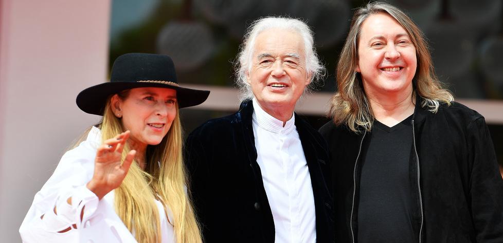 Con poche parole e quasi al buio Venezia premia il coraggioso “Il Buco” 