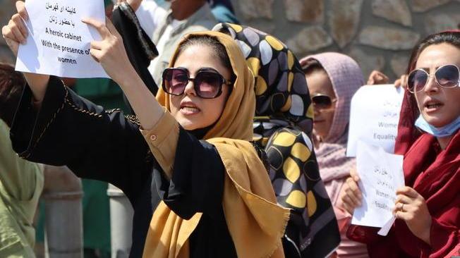 Afghanistan: protesta delle donne raggiunge Mazar-e-Sharif