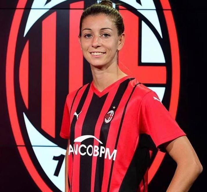 Prima rete con il Milan per la viareggina Greta Adami