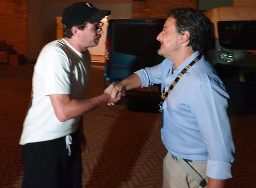 Willie Peyote fa ballare la piazza a Bondeno Successo per “Scorre”