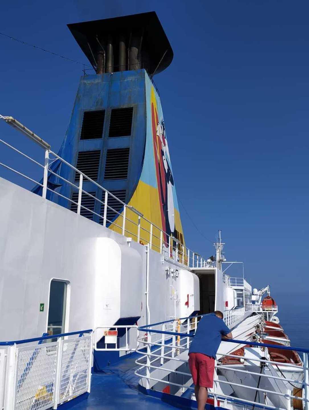 Maxi ritardo della Moby Drea il traghetto arriva sei ore dopo 