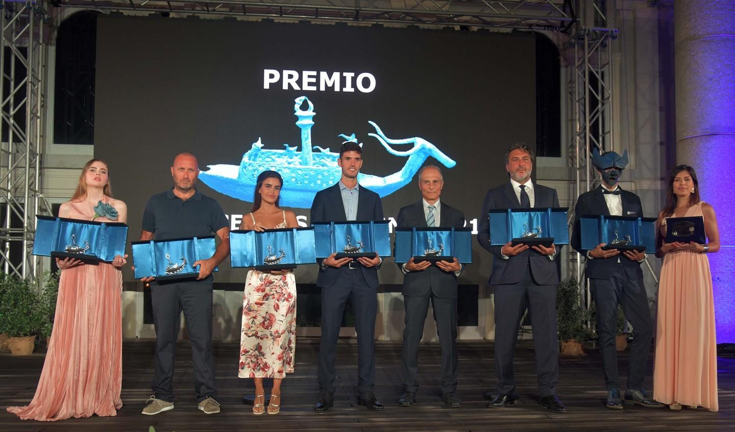 A sette ambasciatori dell’isola il Premio Navicella Sardegna