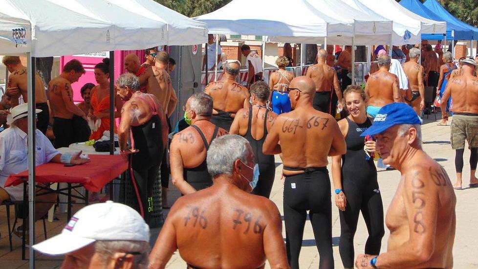 Il turismo sportivo porta risultati, col nuoto a Piombino oltre 750 atleti