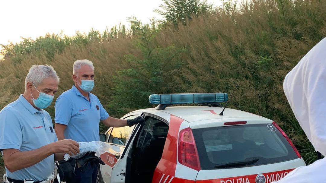 Blitz nell'edificio abbandonato, sette denunce