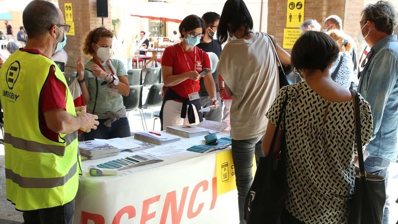Emergency fa il pieno In cinquemila al Festival di Reggio
