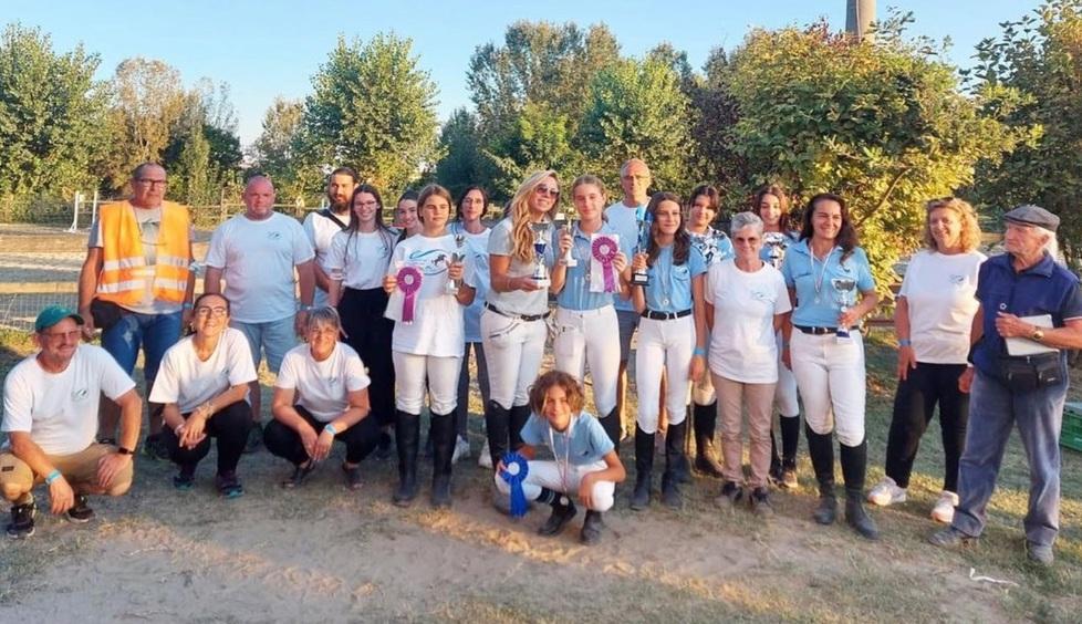 I Cavalieri del Naviglio si aggiudicano 14 coppe al “Memorial Lucky”