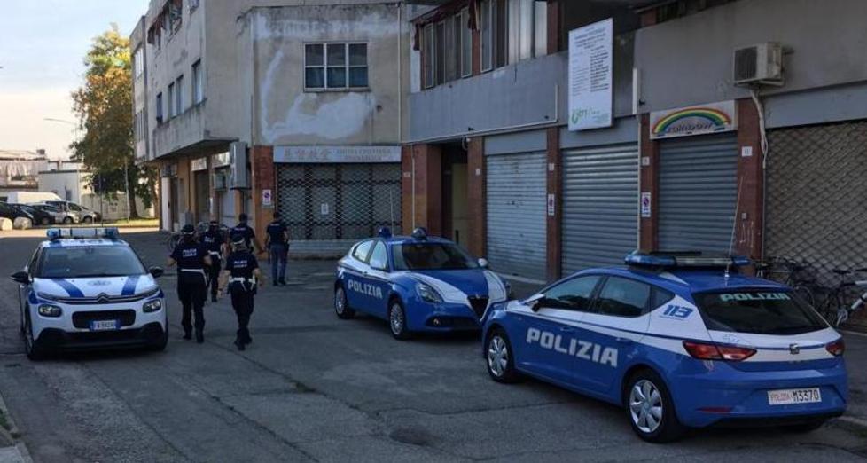 Caccia in zona stazione alla banda delle rapine, quattro colpi in un mese 