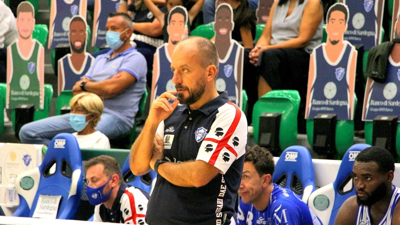 La Dinamo a Varese per il primo colpo