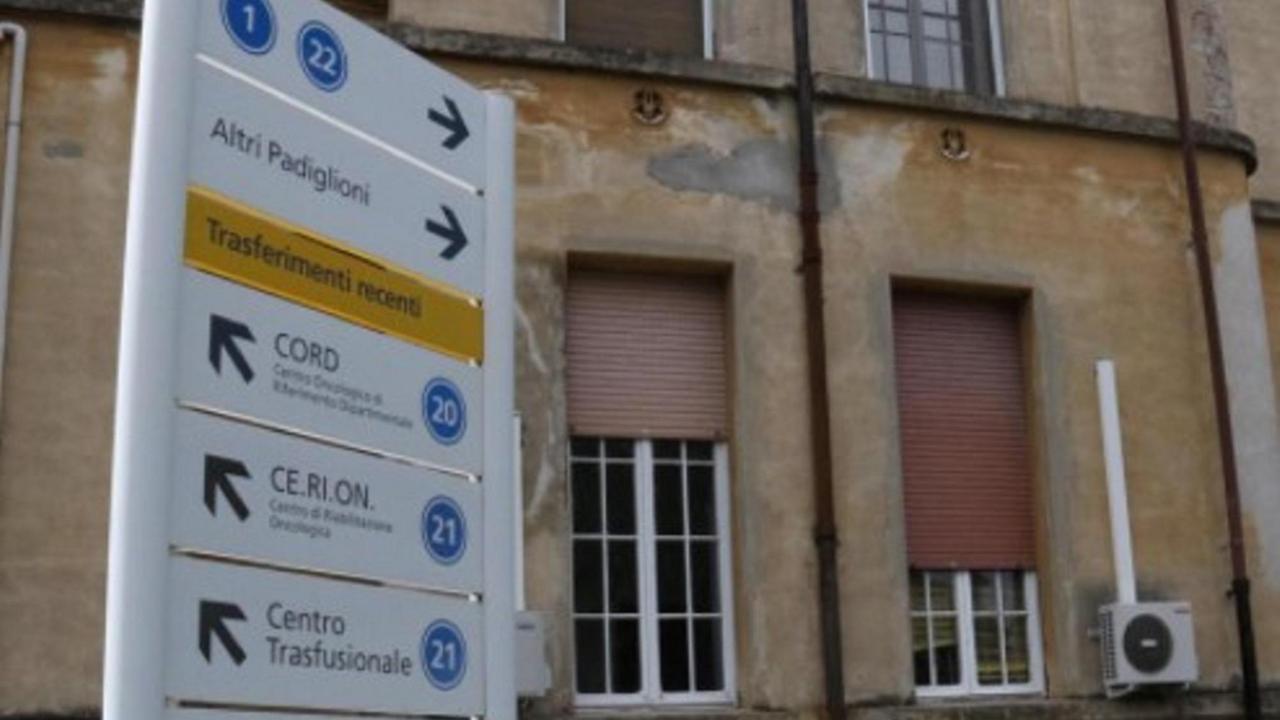 L'ospedale di Livorno (foto d'archivio)