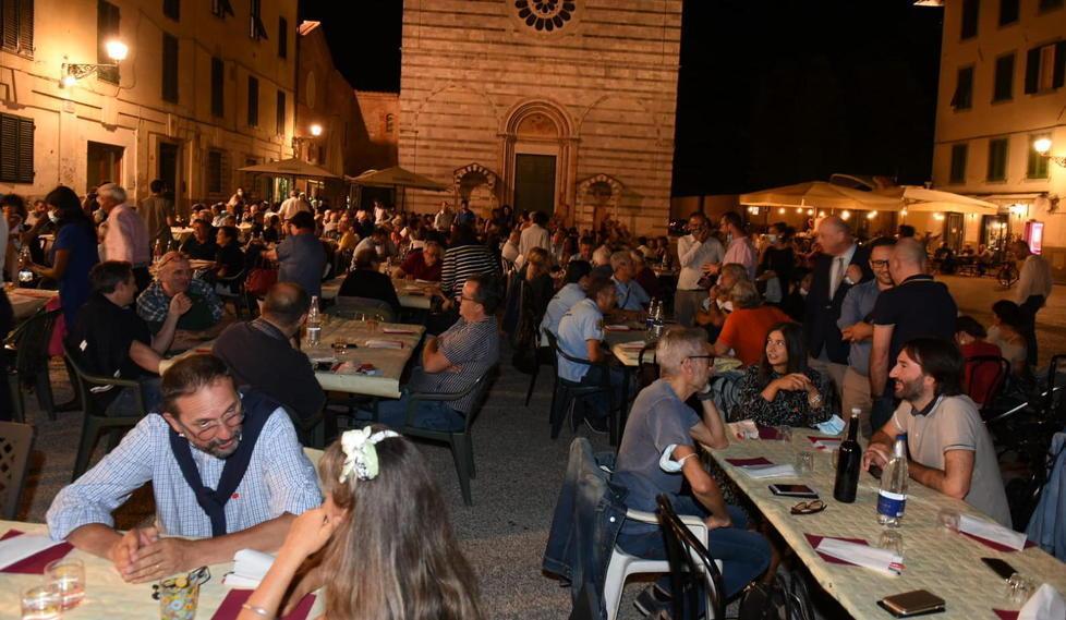 Successo per la cena a sostegno di Raspini «Con il vostro aiuto tutto sarà possibile» 