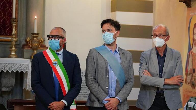 Una maglia del Pontedera per l’ultimo saluto a Belli