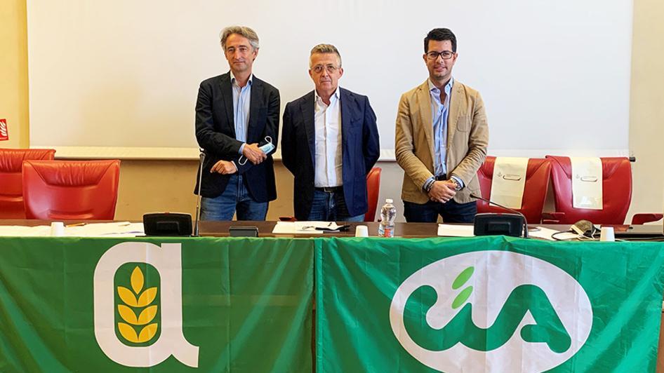 Grido d’allarme dalle campagne «La frutticoltura sta morendo»