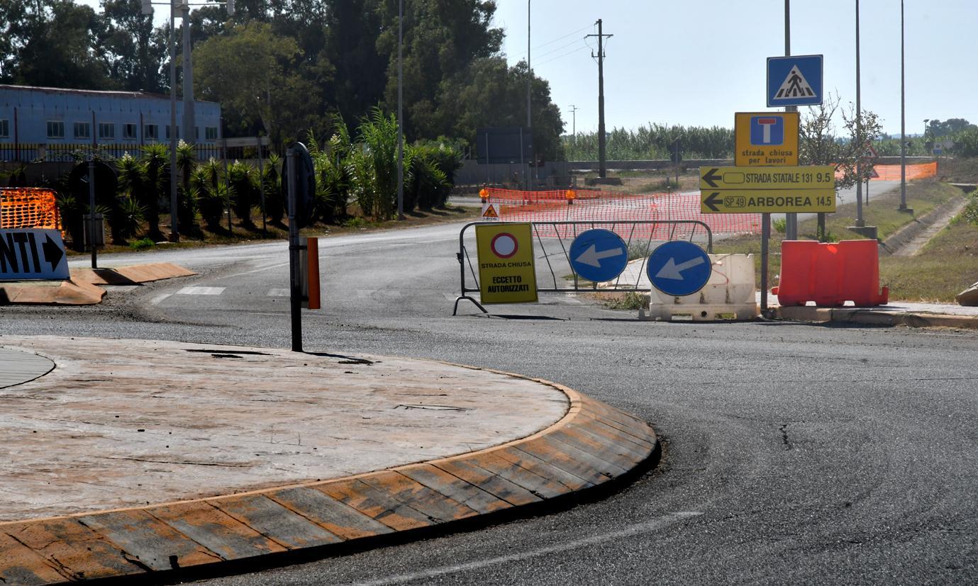 Via del Porto aspetta gli operai