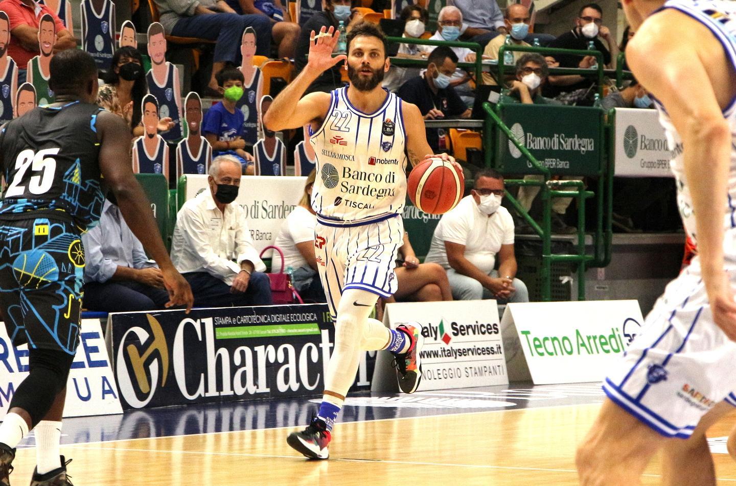 La Dinamo a Varese per il primo colpo 