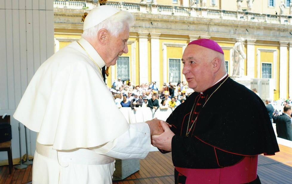 Si è dimesso il vescovo Alberto Silvani Il futuro della diocesi è nelle mani del papa