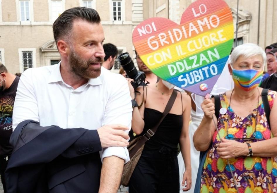 Diritti Lgbt, all’Astra oggi incontro con Alessandro Zan