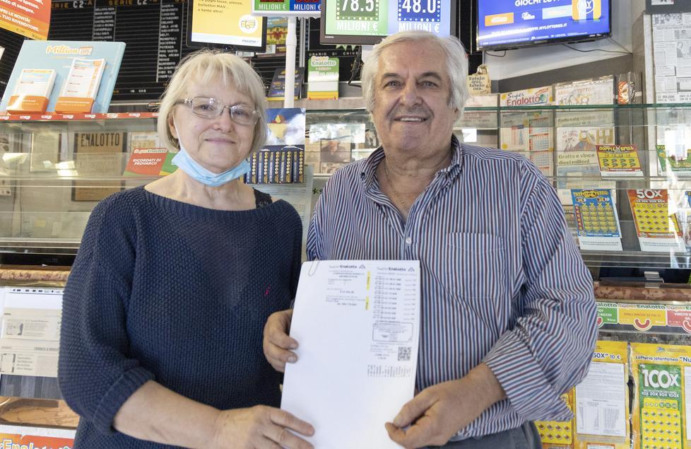 Superenalotto da record in via Fratelli Rosselli il giocatore centra sei “5” 
