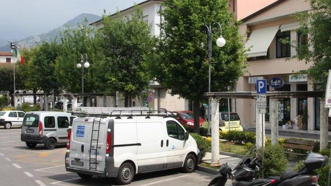 Serrata contro il Comune