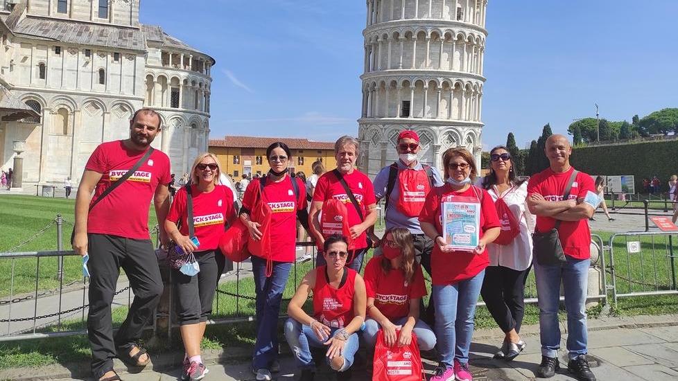 Campagna informativa Itinerante organizzata venerdì mattina dalla Filcams Cgil di Pisa