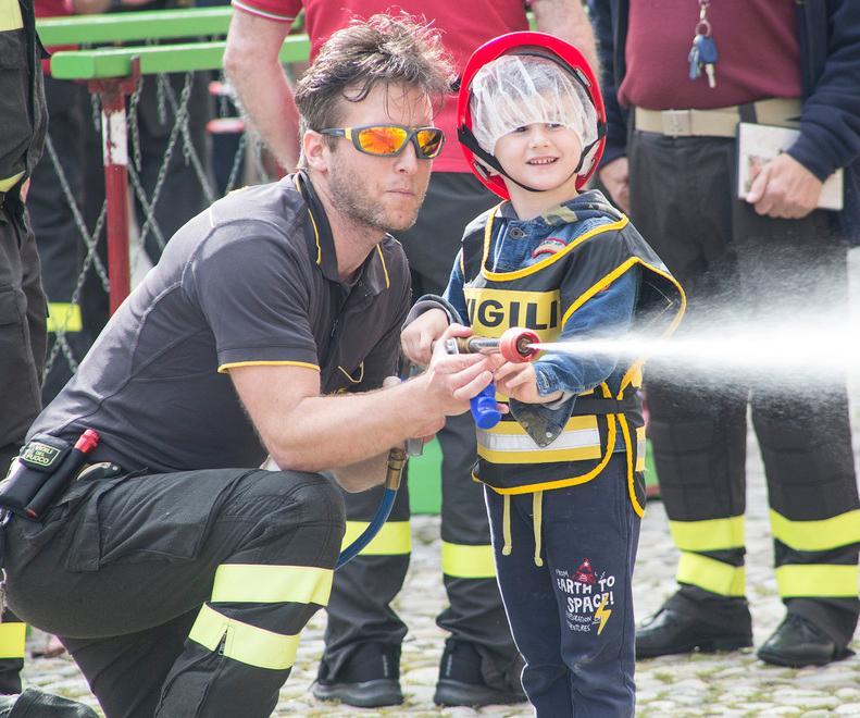 A San Baronto arriva l’attesa “Pompieropoli” ed è festa per i bambini 