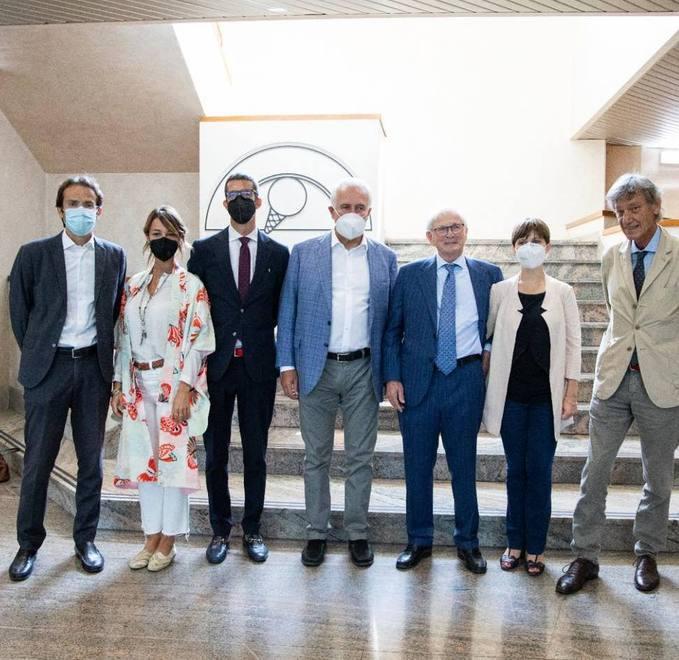 La visita del presidente della Regione Toscana Eugenio Giani allo stabilimento della Sammontana