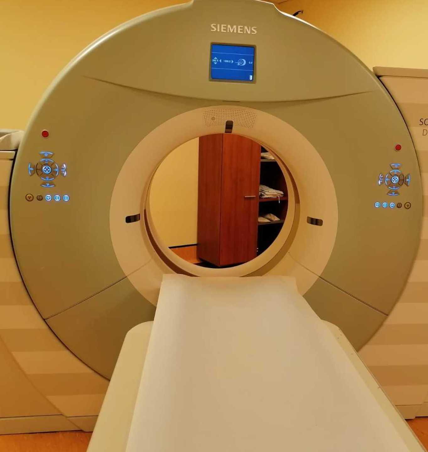 La Maddalena, Tac operativa grazie a due anestesisti 