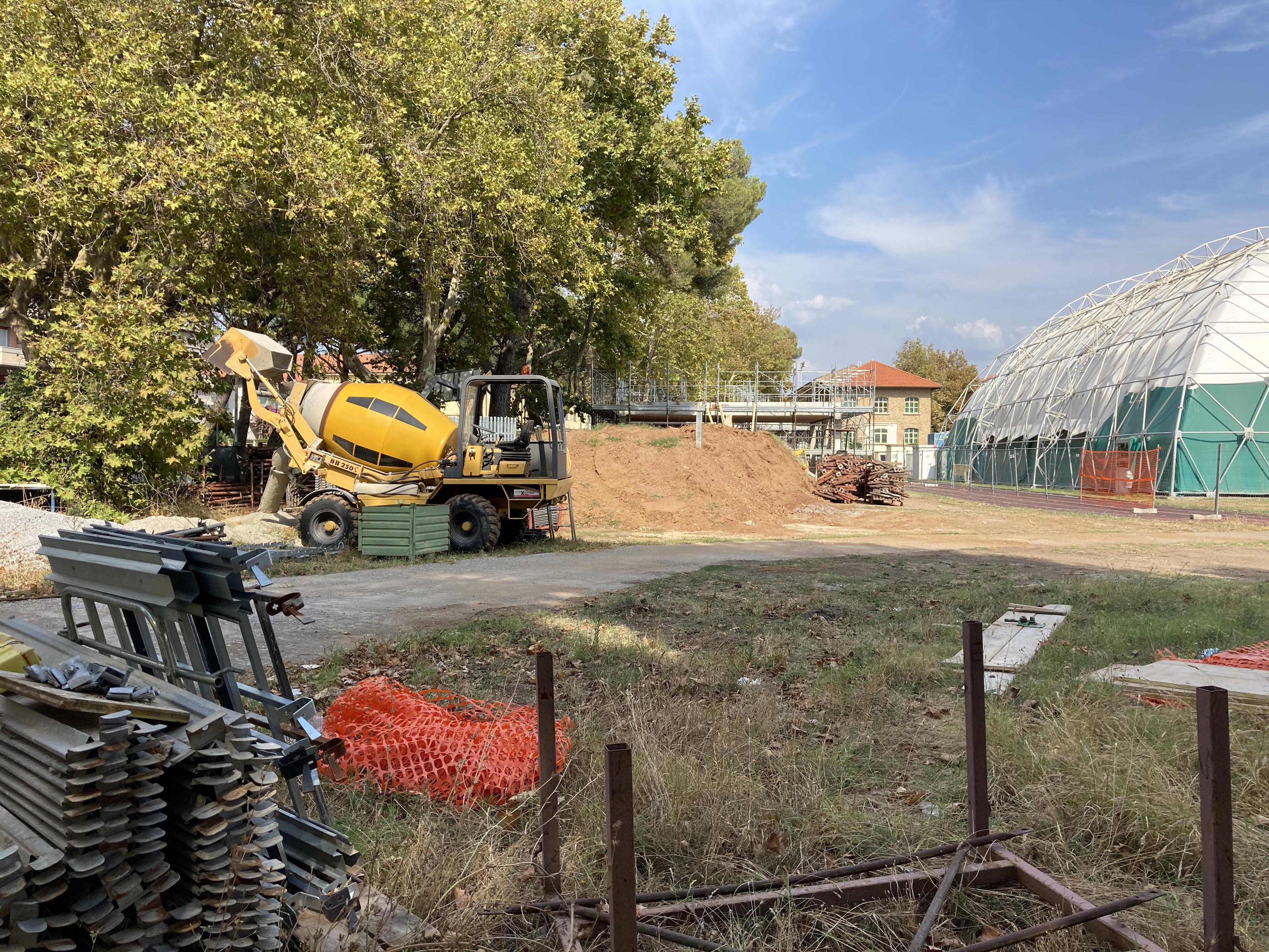 Il cantiere degli spogliatoi e dell'area basket (foto di Michele Falorni/Silvi)