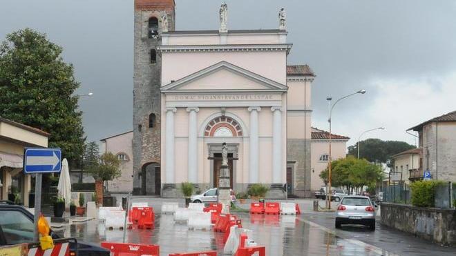 Il 25 aprile l’inaugurazione di piazza don Matteoni