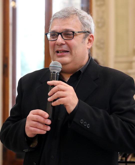 Tavanti con Freiles nel Salone Portoghesi