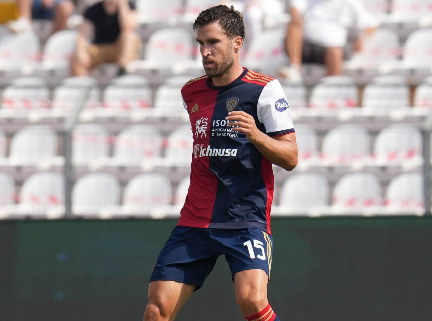 Cagliari con i cerotti contro il Genoa 