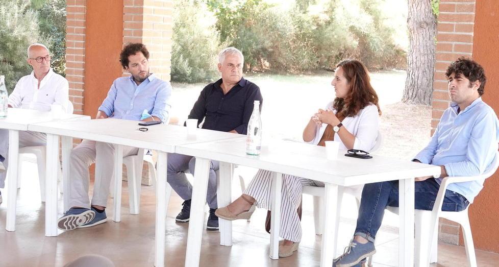 Pierucci si presenta da candidato E porge la mano a Viareggio 