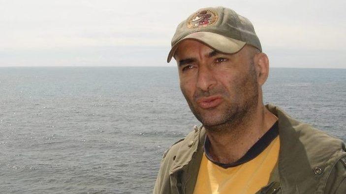 Zeb, il giovane disperso alla Cala e lo skipper inghiottito dal nulla