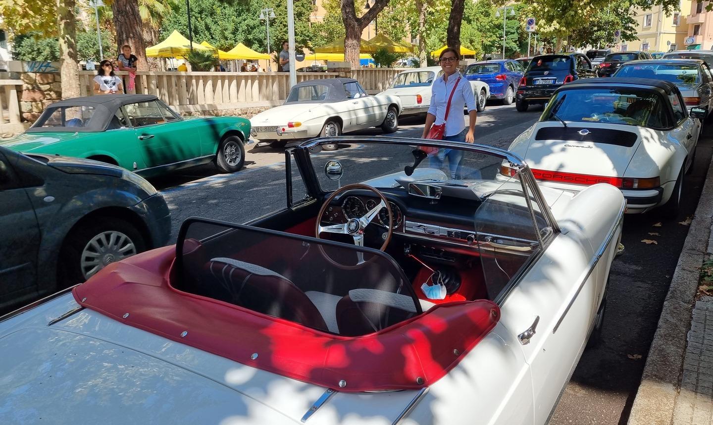 Le auto d’epoca nel cuore della città