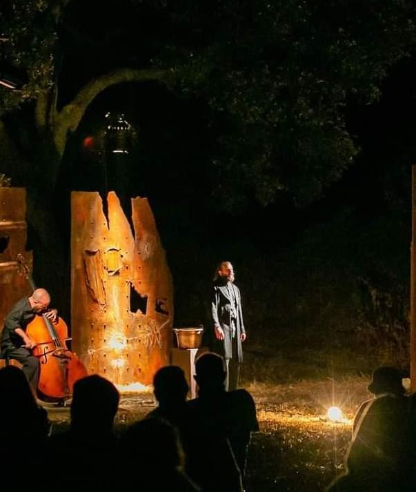 “Siamo tutti cannibali” il Teatro delle Albe rilegge Moby Dick