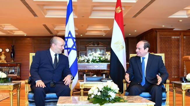 Sisi a Bennett, l'Egitto appoggia ogni sforzo di pace