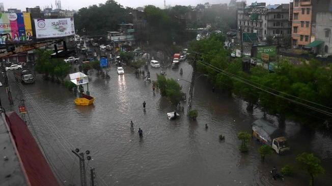 Pakistan: altri 18 morti per monsoni, 182 da inizio stagione