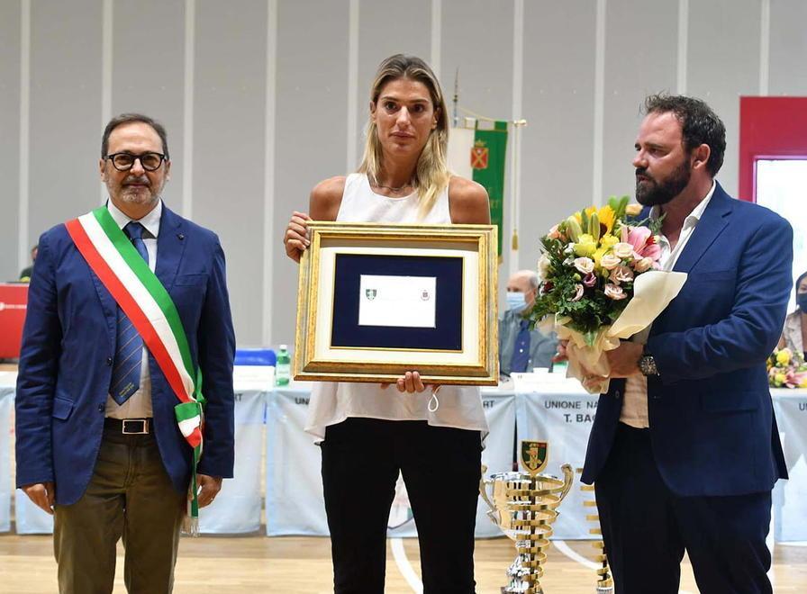 Le lacrime della campionessa «Lascio ma non mi fermo» 