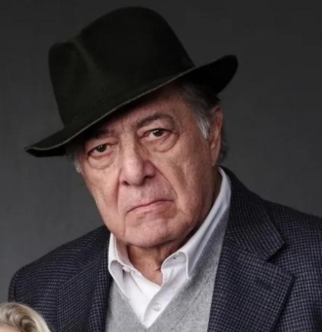 Addio a Carlo Alighiero una vita fra teatro, televisione e doppiaggio