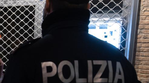 Balli e assembramenti Chiuso il “Barracuda”
