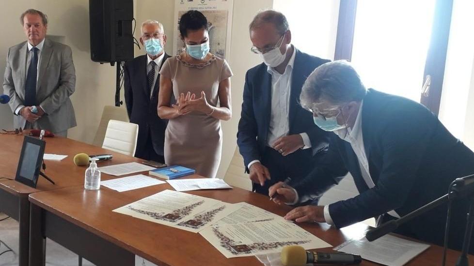 Incidente e poi code La Superstrada chiusa per due ore