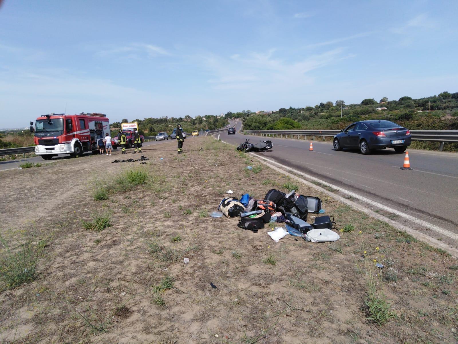 Schianto auto-moto all'incrocio di Bancali, motociclista rischia di perdere una gamba